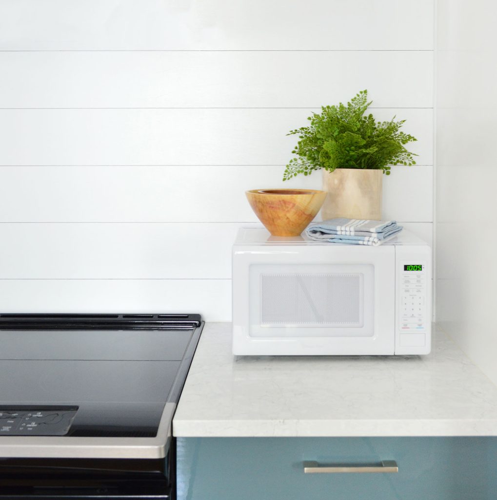 Sherwin Williams Extra White On Kitchen Shiplap