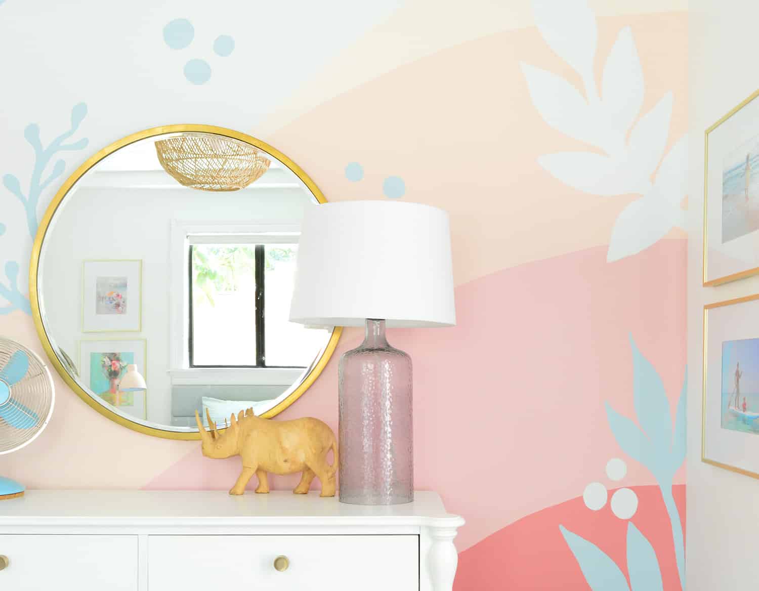 Portray A DIY Wall Mural